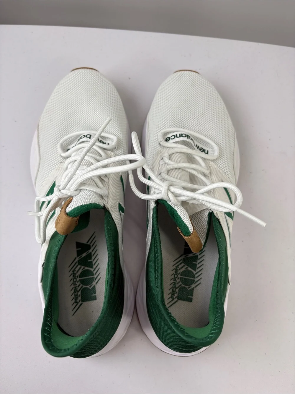 🔔 New Balance White Sneakers with Green Accents and Gum Outsole